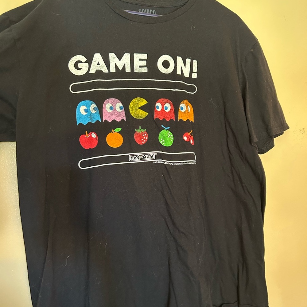 Gildan Black Graphic Tee with Bold White Text